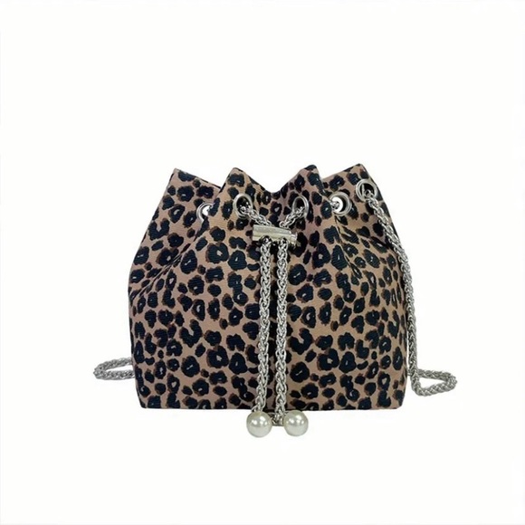 Crossbody Animal Print Pocketbook on chain cellphone  small item bag - Picture 11 of 13